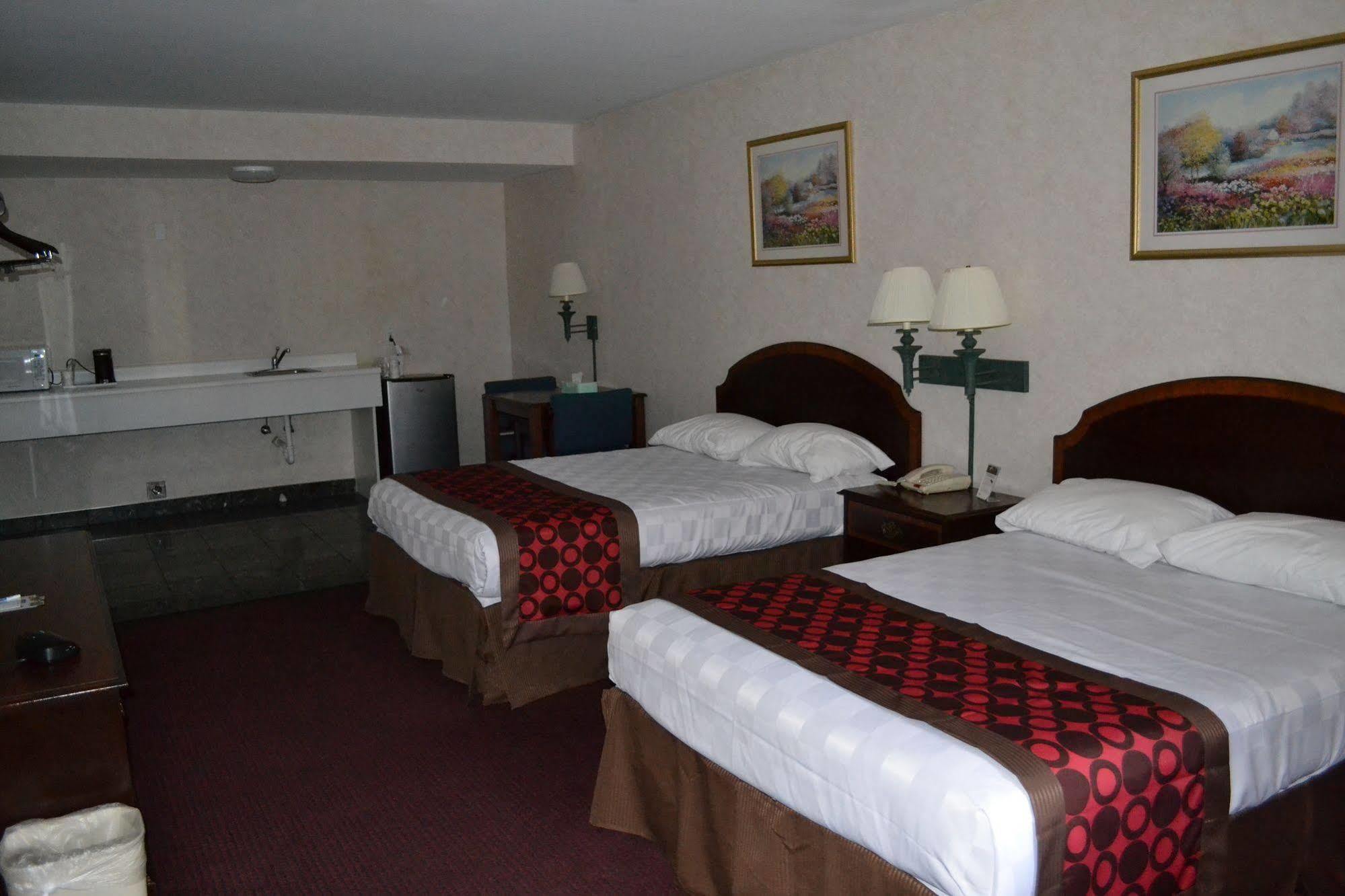 Travelodge By Wyndham Niagara Falls - New York Dış mekan fotoğraf
